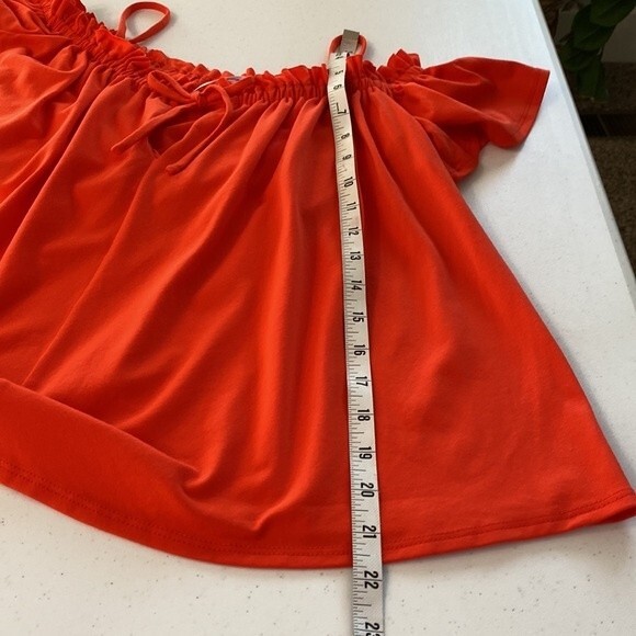 Susana Monaco Cold Shoulder Knot Front Ruffle Trim Blouse Flutter Sleeve Vibrant - Picture 9 of 11